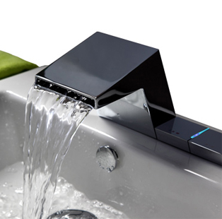 Go with the Flow: 8 hands free faucets