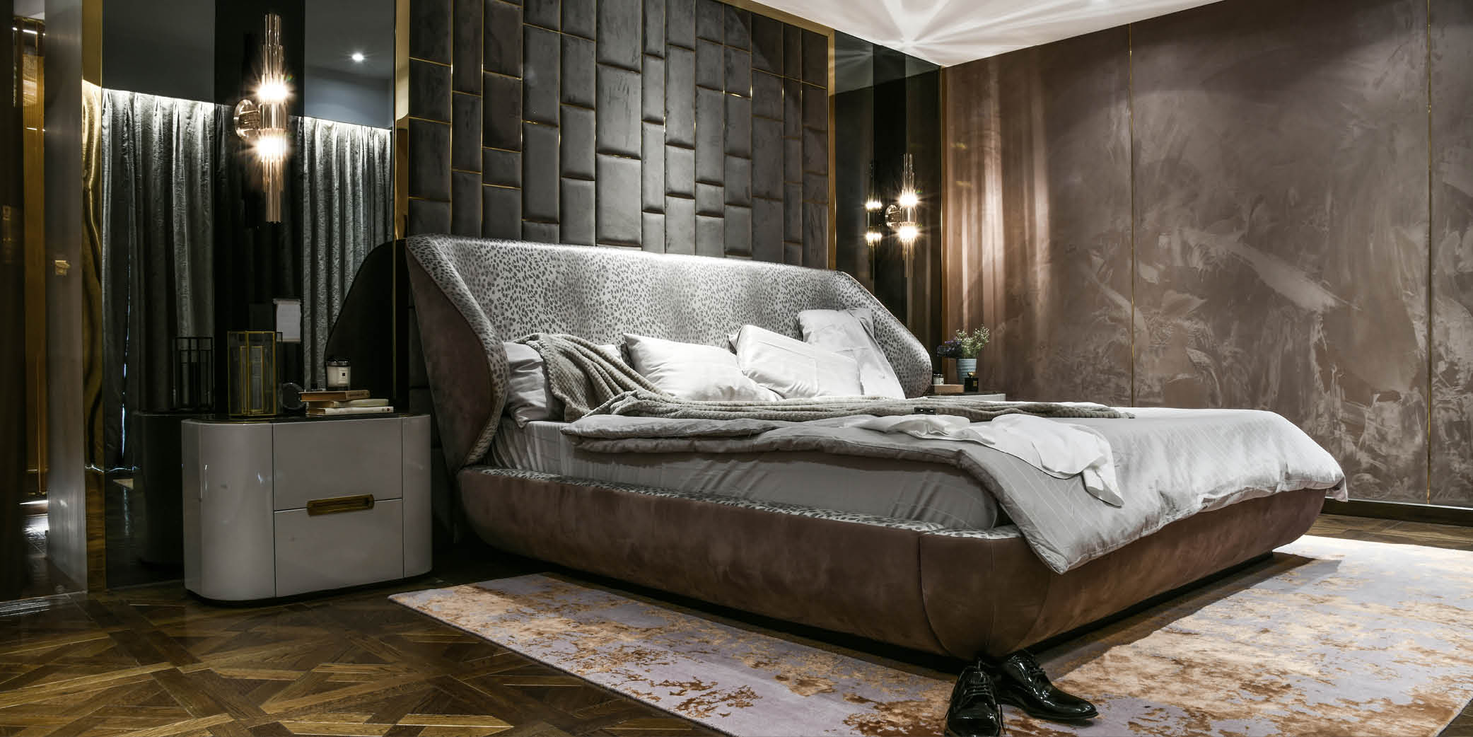 Plush Extravagance: Three luxury bedrooms that exude opulence! - ELLE DECOR