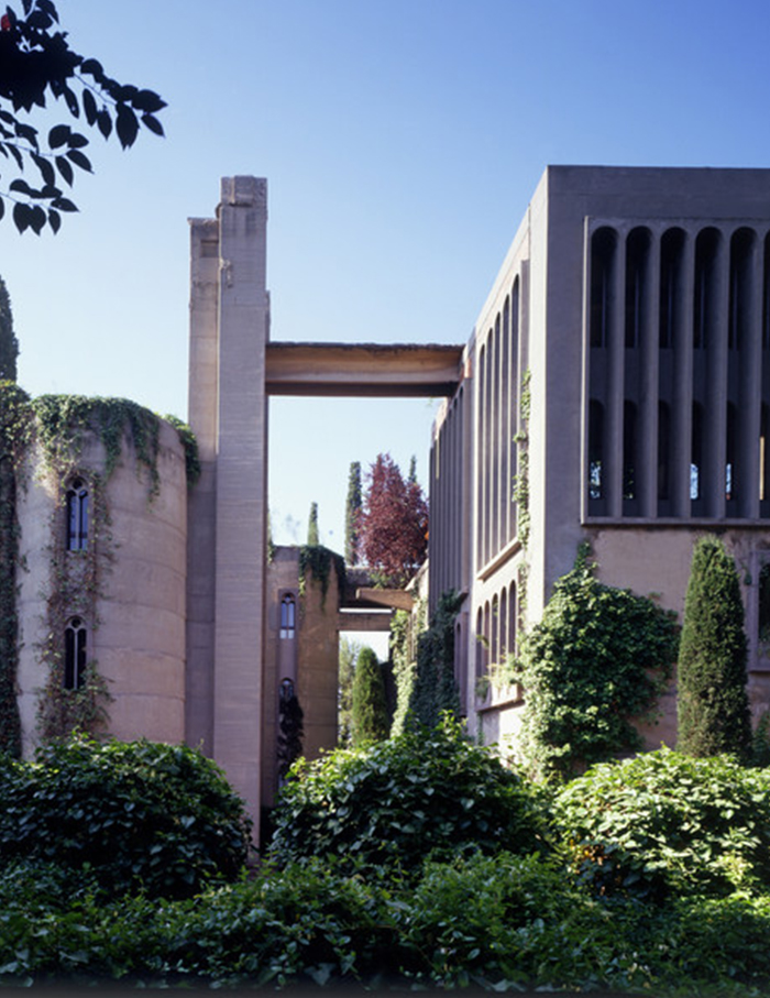 Spanish architect Ricardo Bofill passes away at 82