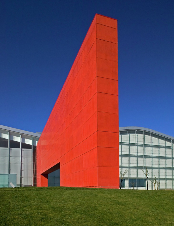 Spanish architect Ricardo Bofill passes away at 82