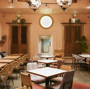 La Pôz Place — Imagined by Minnie Bhatt, this Mumbai restaurant in the buzzing Kala Ghoda embraces a European interior story