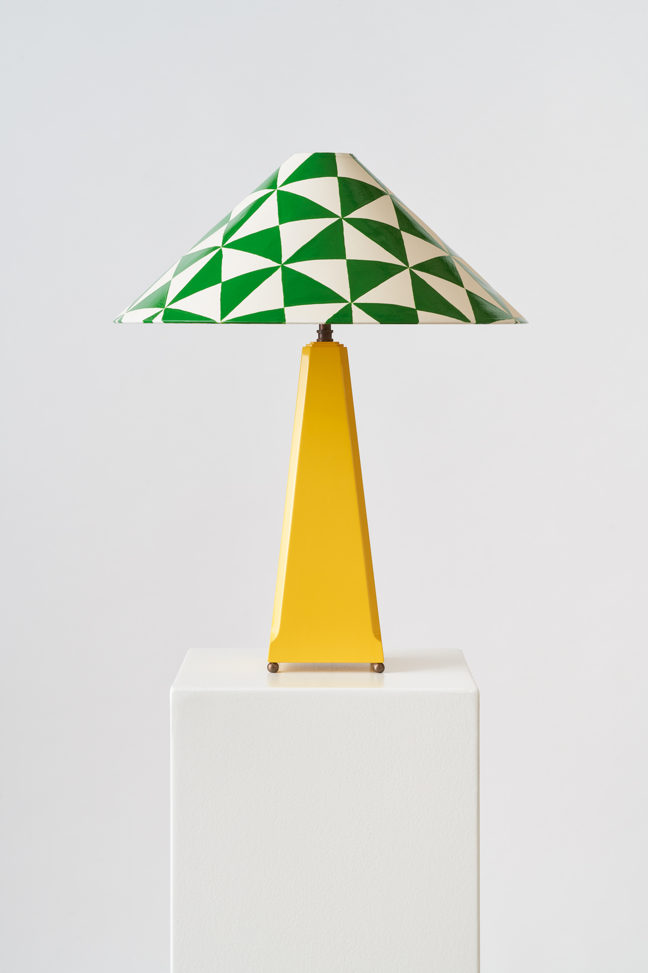 PLATO LAMP WITH TRIANGLES COOLIE LAMPSHADE