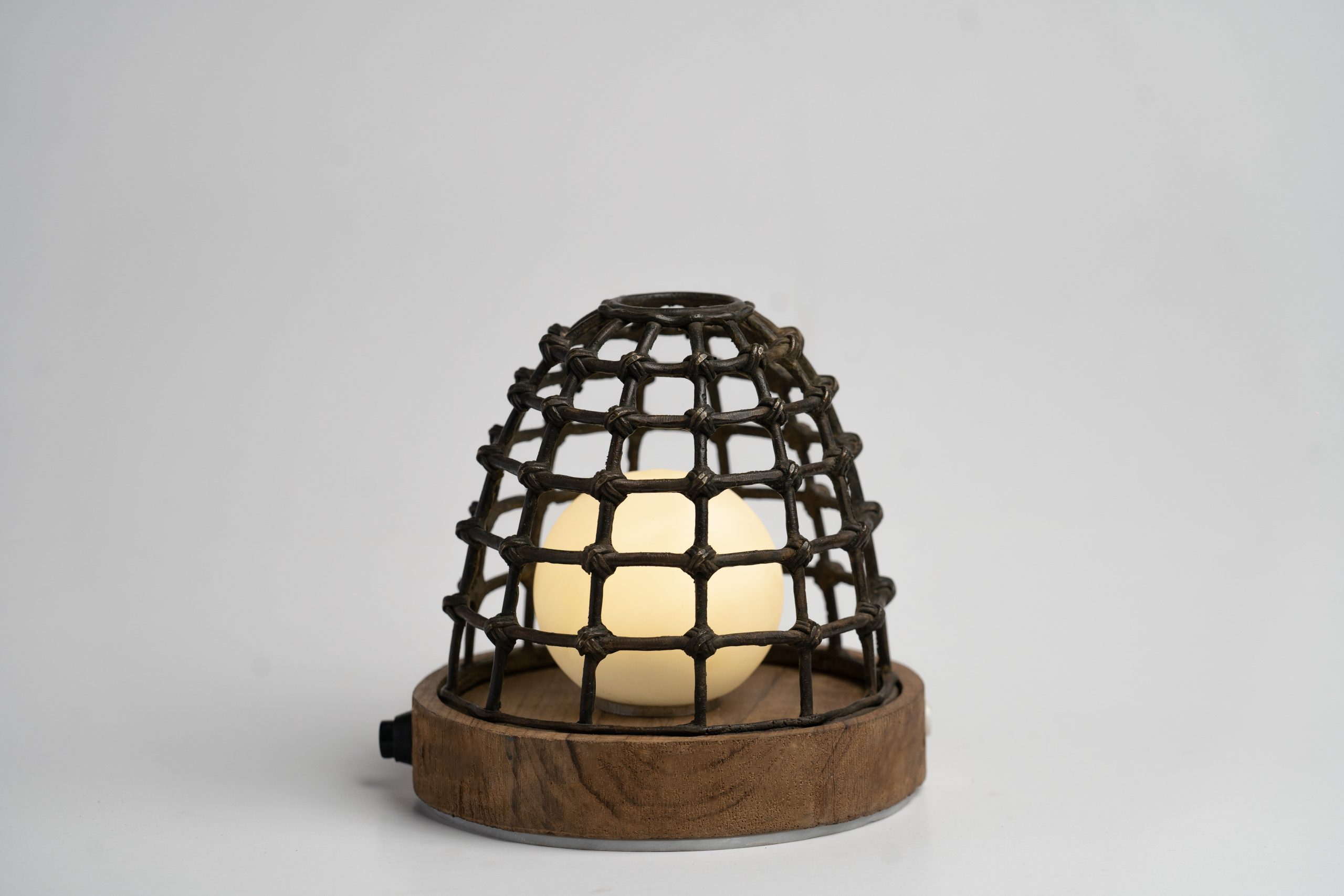 Dhokra lamp