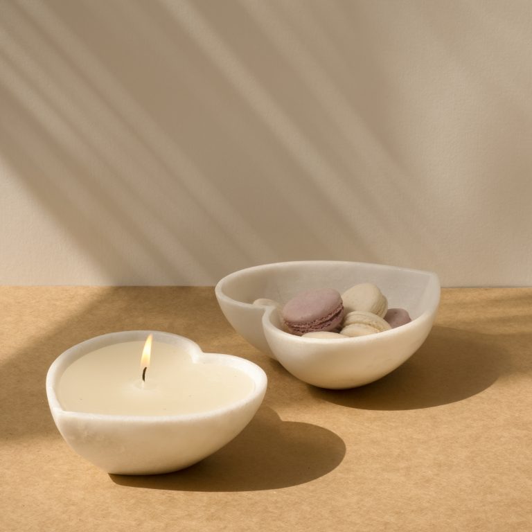 Heart marble candle