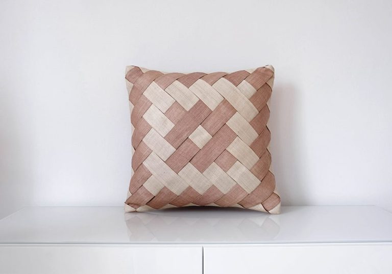 CROSS PANEL WEAVE CUSHION COVER