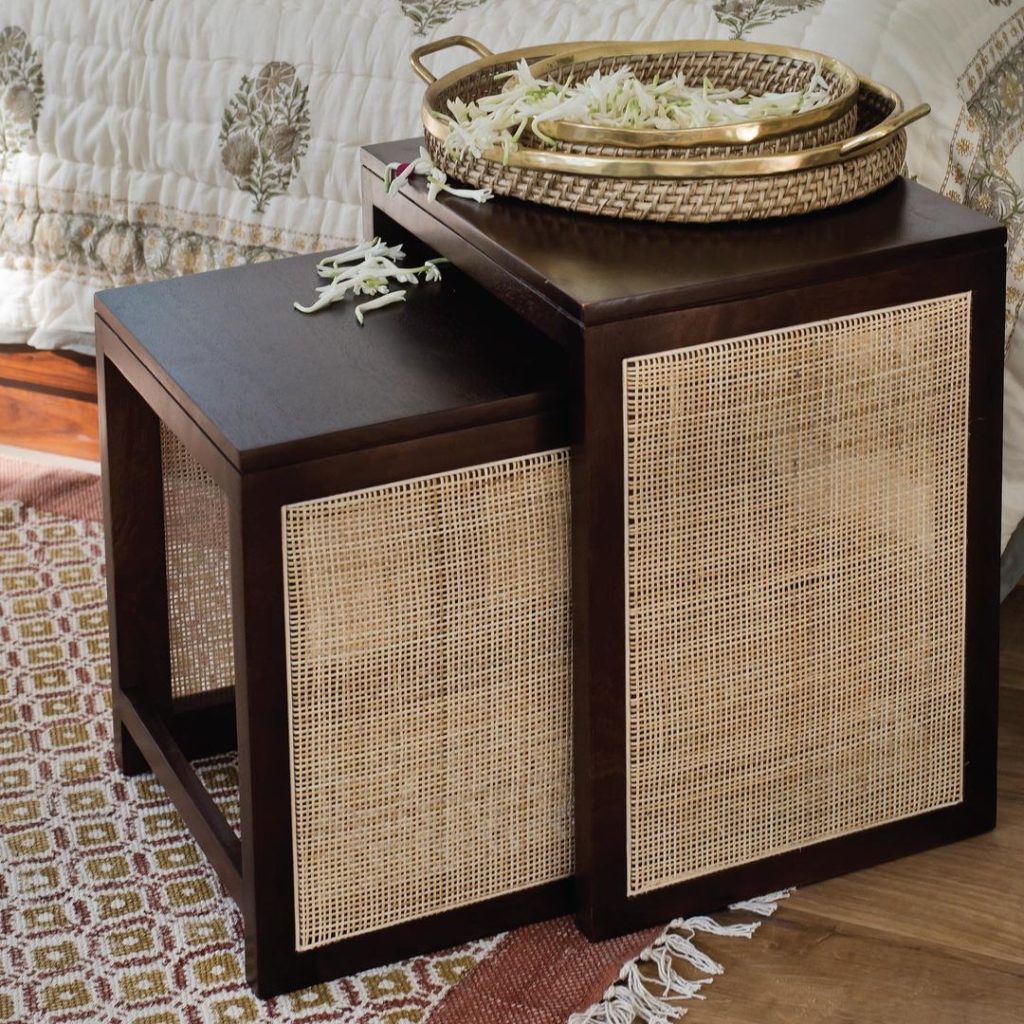 NAV BUNAI NESTING TABLE