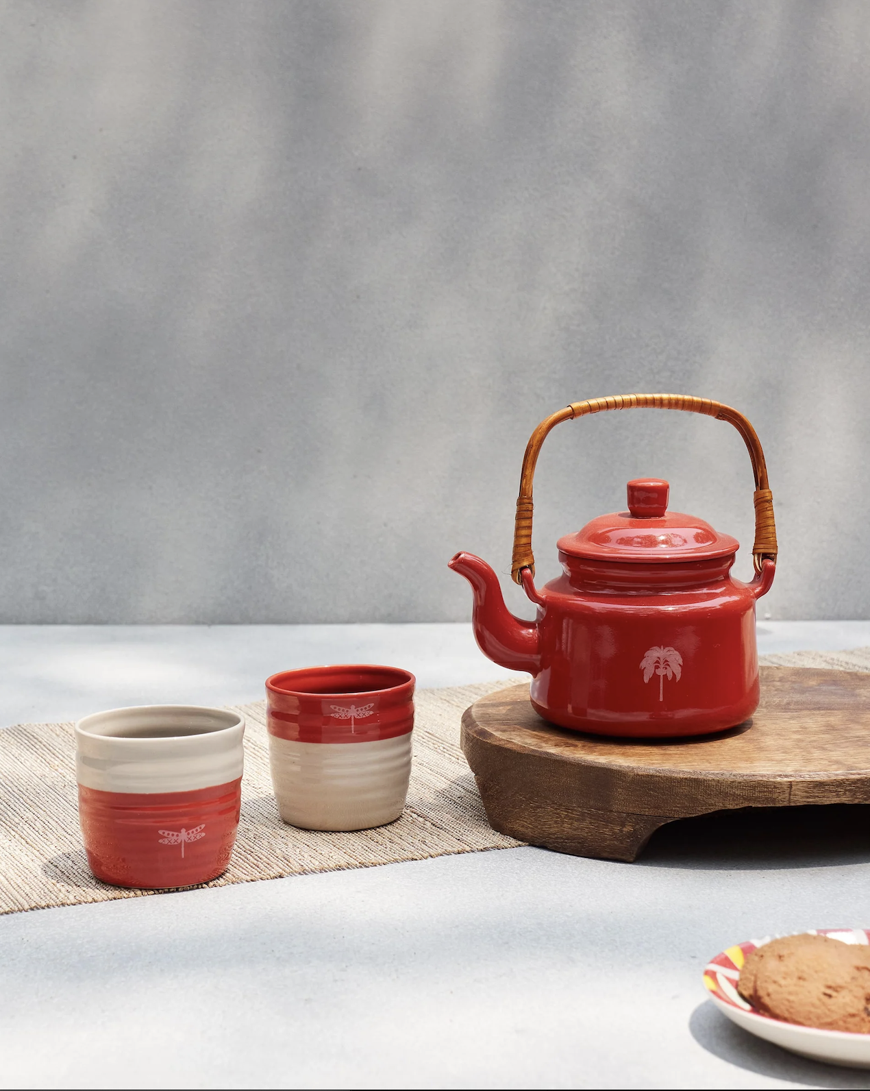 Scarlet Teapot & Tumbler set