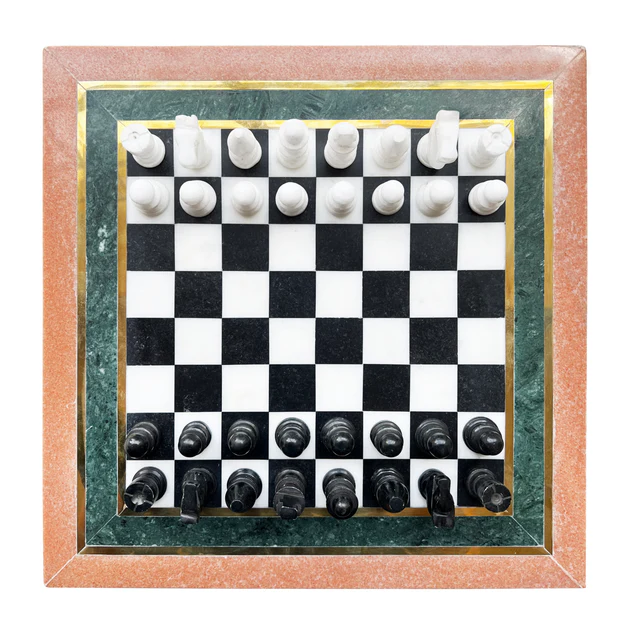 HANDCRAFTED MARBLE CHESS GAME