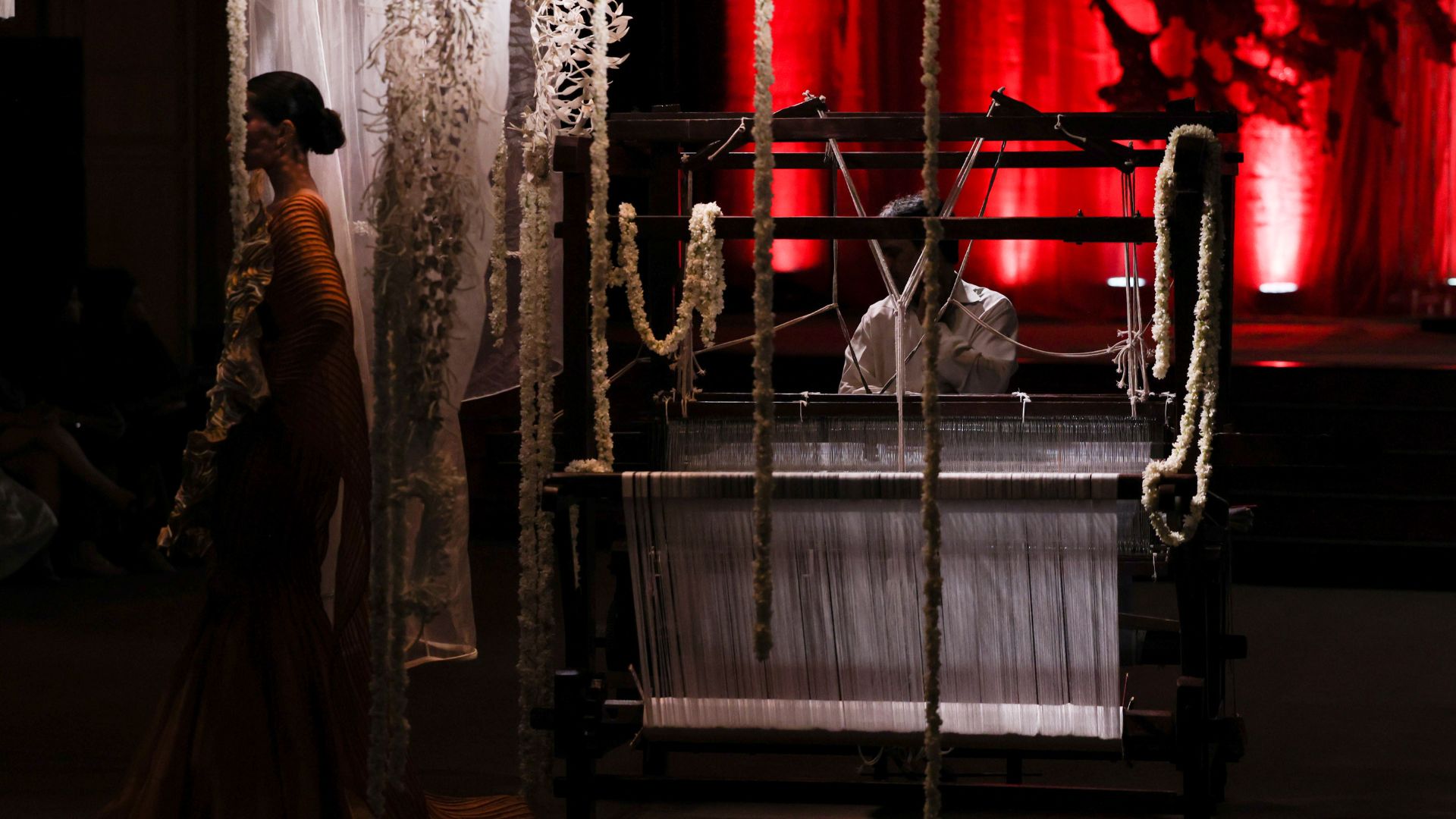 vaishali shadangule couture