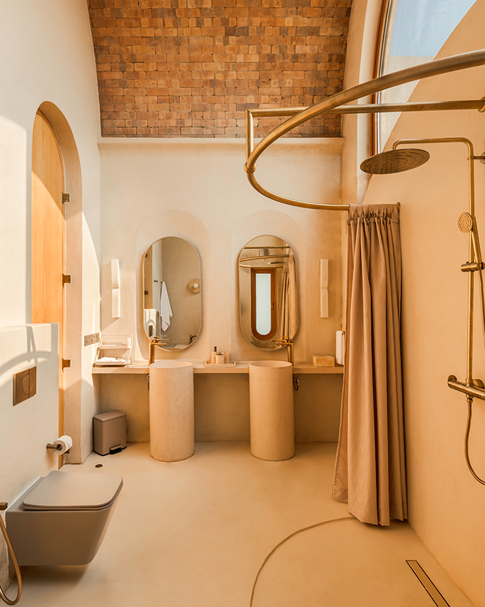 The bathrooms are designed as cocoons for those who enjoy a good cleansing ritual; Photography by Elmer S D’Souza and Abhijit Parsekar, The Photoarchitects