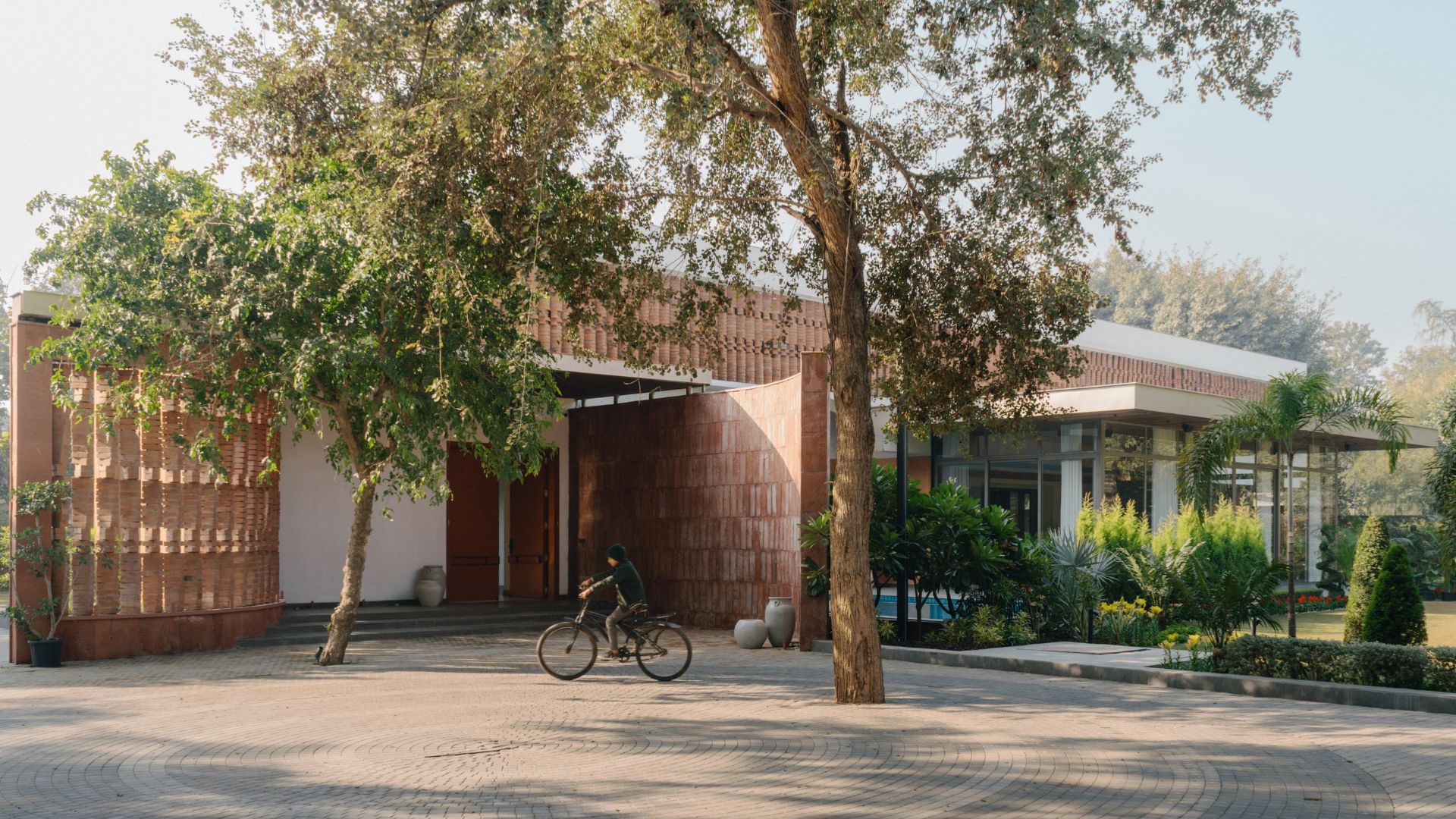 Nadyavrat Farm by UnBox Design