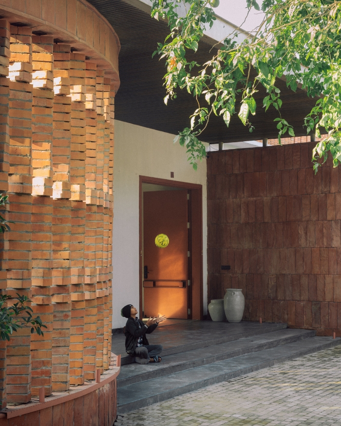 Nadyavrat Farm by UnBox Design